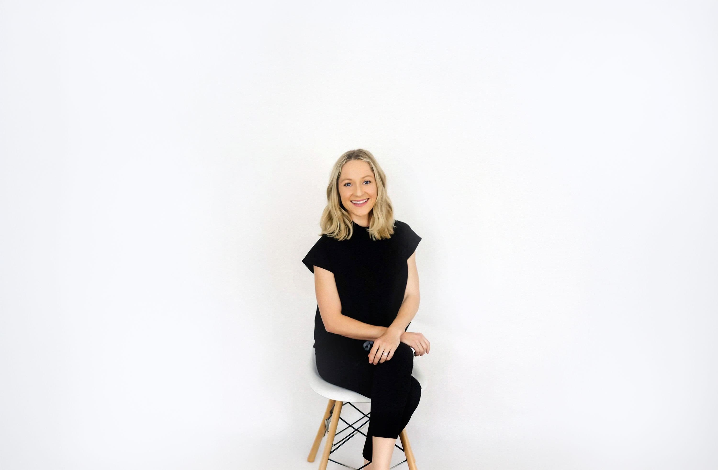 DrLauraSwaim TheRoots Health Centers BlackOutfit
